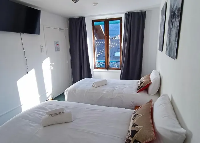 Hotel Le Savoyard *